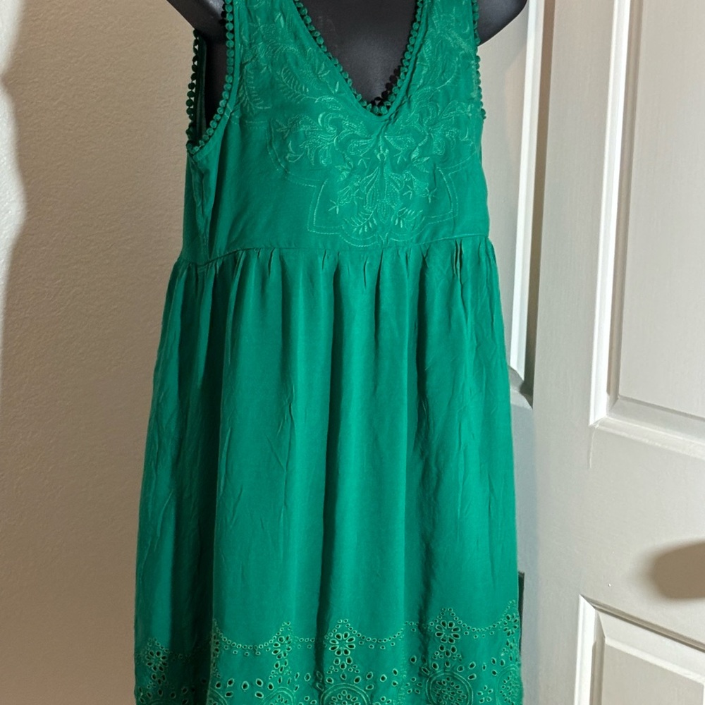 Knox Rose Green Sleeveless V-Neck Sundress